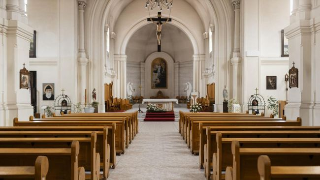 Many Swiss Citizens Are Leaving Churches, Taxes Are One of the Triggers