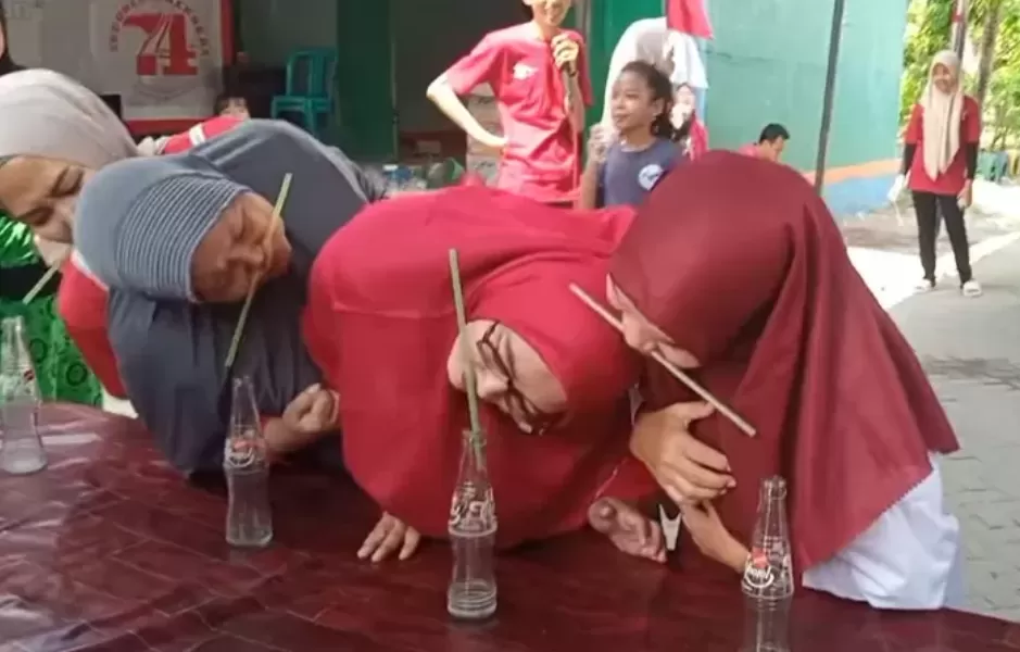 5 Funny Competitions for 17 August Mothers, Guaranteed to Make People Laugh!
