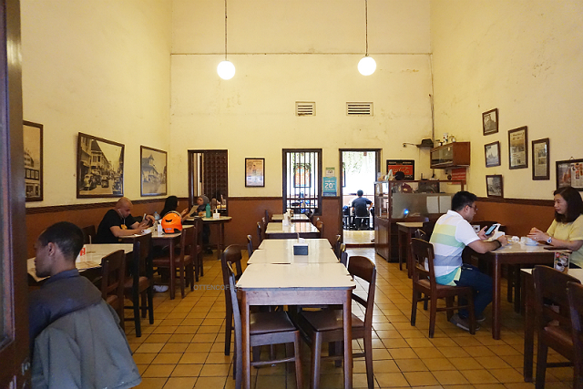 4 Old School Restaurants in Bandung, Some of Which Have Been Established Before Indonesia's Independence!