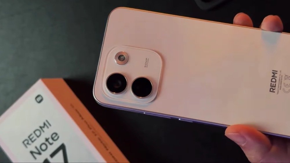 Xiaomi Introduces Redmi Note 17 Pro Series, Brings Jumbo 10,000 mAh Battery