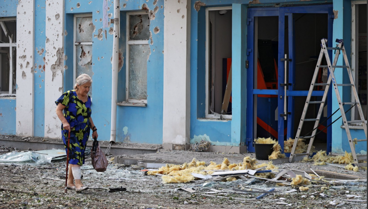 Russia and Ukraine trade more deadly strikes